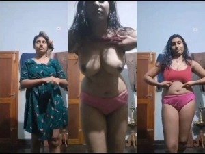 Desi Girl Shows Boobs Viral MMS XXX Videos